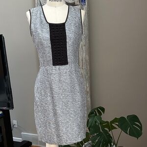 Rachael Roy Signature crochet sleeveless  dress Size8 with hidden zipper NWT